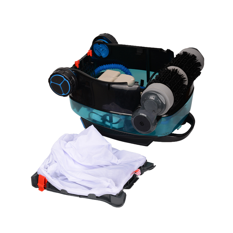 Fully Automatic Wireless Pool Cleaning Robot