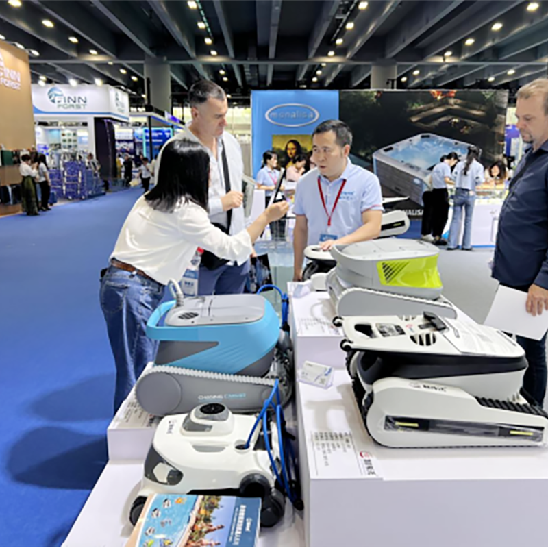 Fusion Of Technology And Aesthetics! Liweiwo Pool Cleaning Robot Dazzles At 2025 Asia Pool & Spa Expo